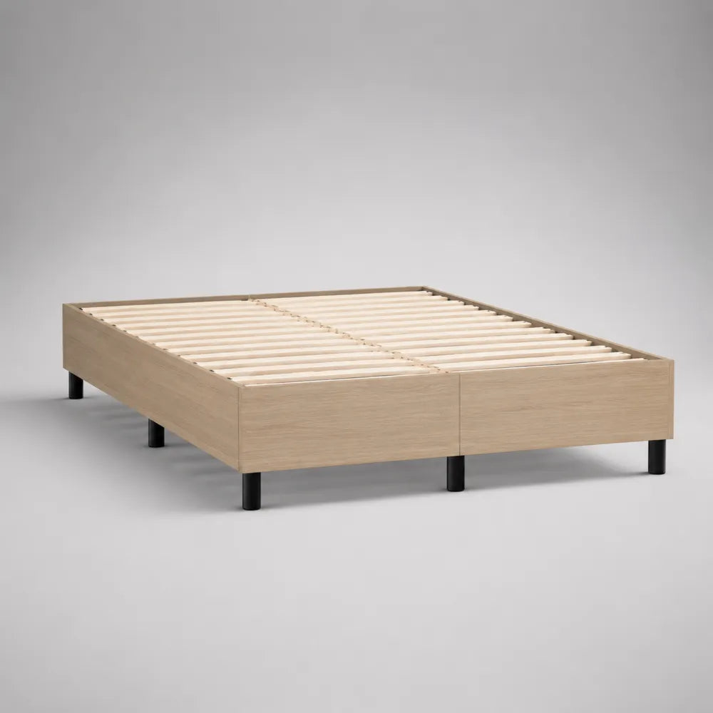 Cadre de lit 160 x 200 cm plateforme avec sommier à lattes bois finition chêne clair pieds métal noir